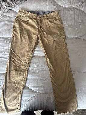 Izod Men's Tan Chino Pants - Classic Straight Fit